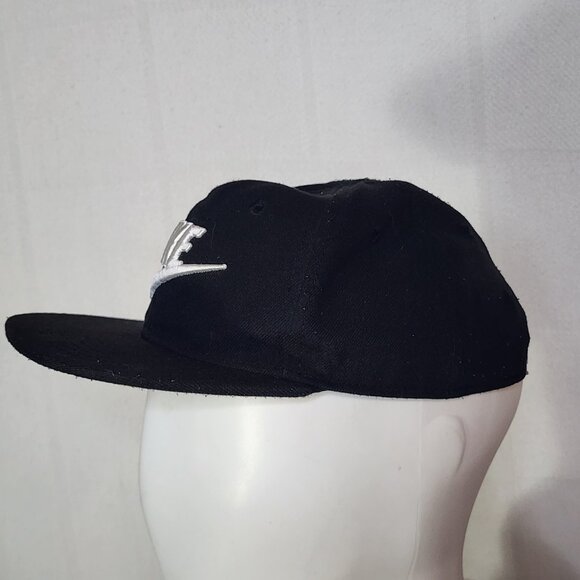 Nike True Limitless Black with White Swoosh Logo Kids Adjustable Hat Size 4-7 - Picture 3 of 16